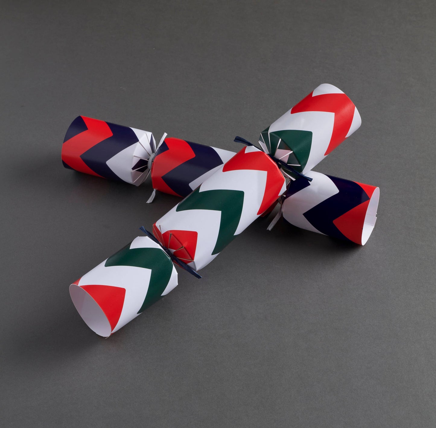 6 Christmas Crackers - Escape Room Crackers