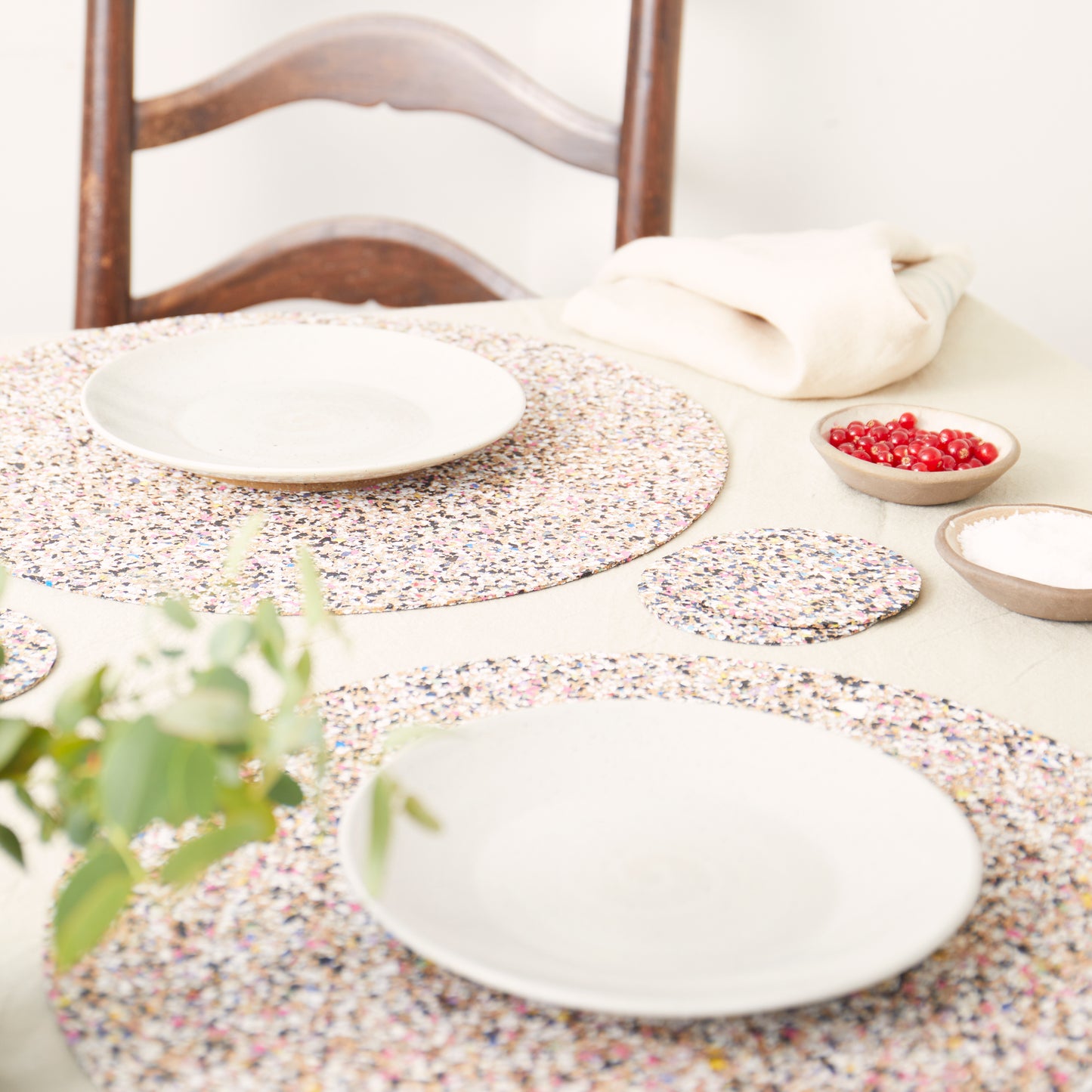 Beach Clean Round Placemats and Coasters Bundle| Table S/4