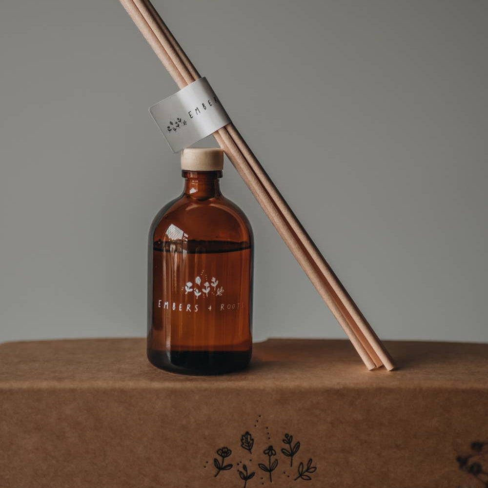 Apothecary Reed Diffuser | Winter Spice