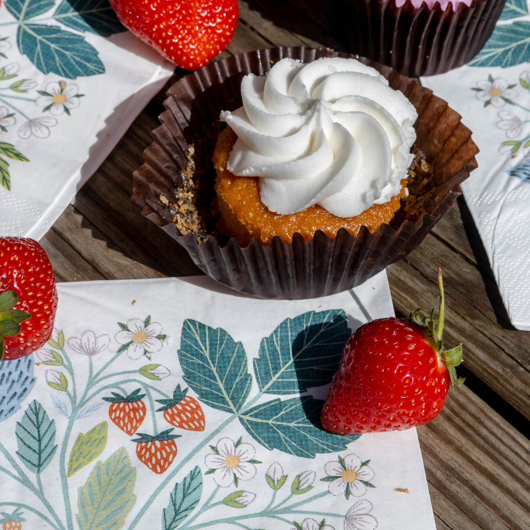 Wild Strawberries | Paper Napkins