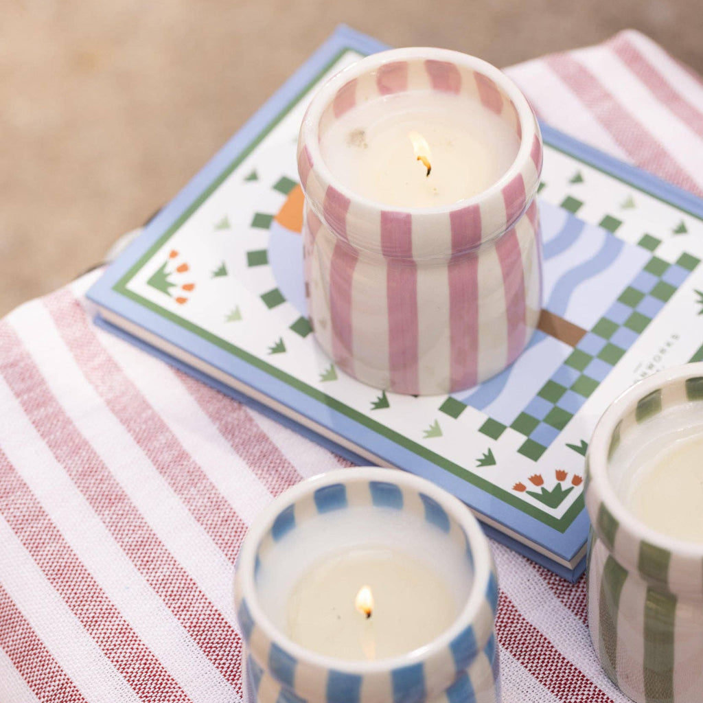 Cabana Lavender Ceramic Candle - Grecian Sand