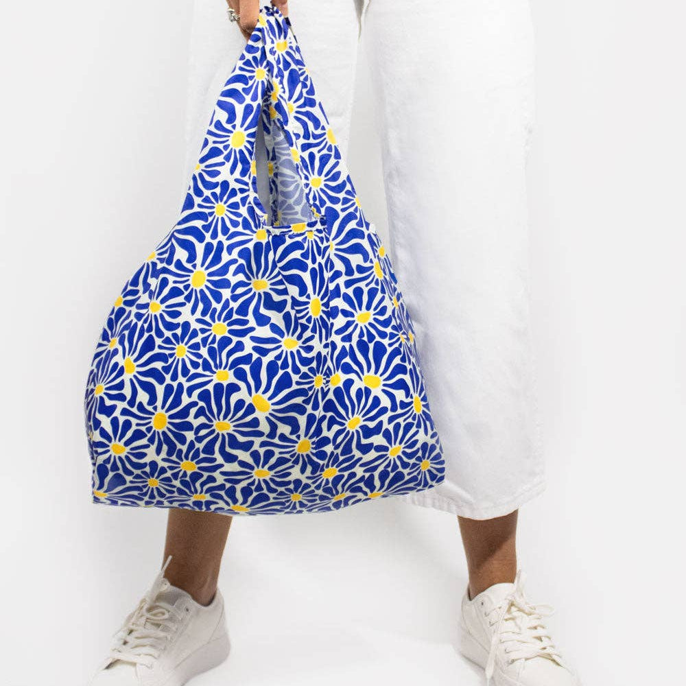Abstract Flowers Blue | Medium