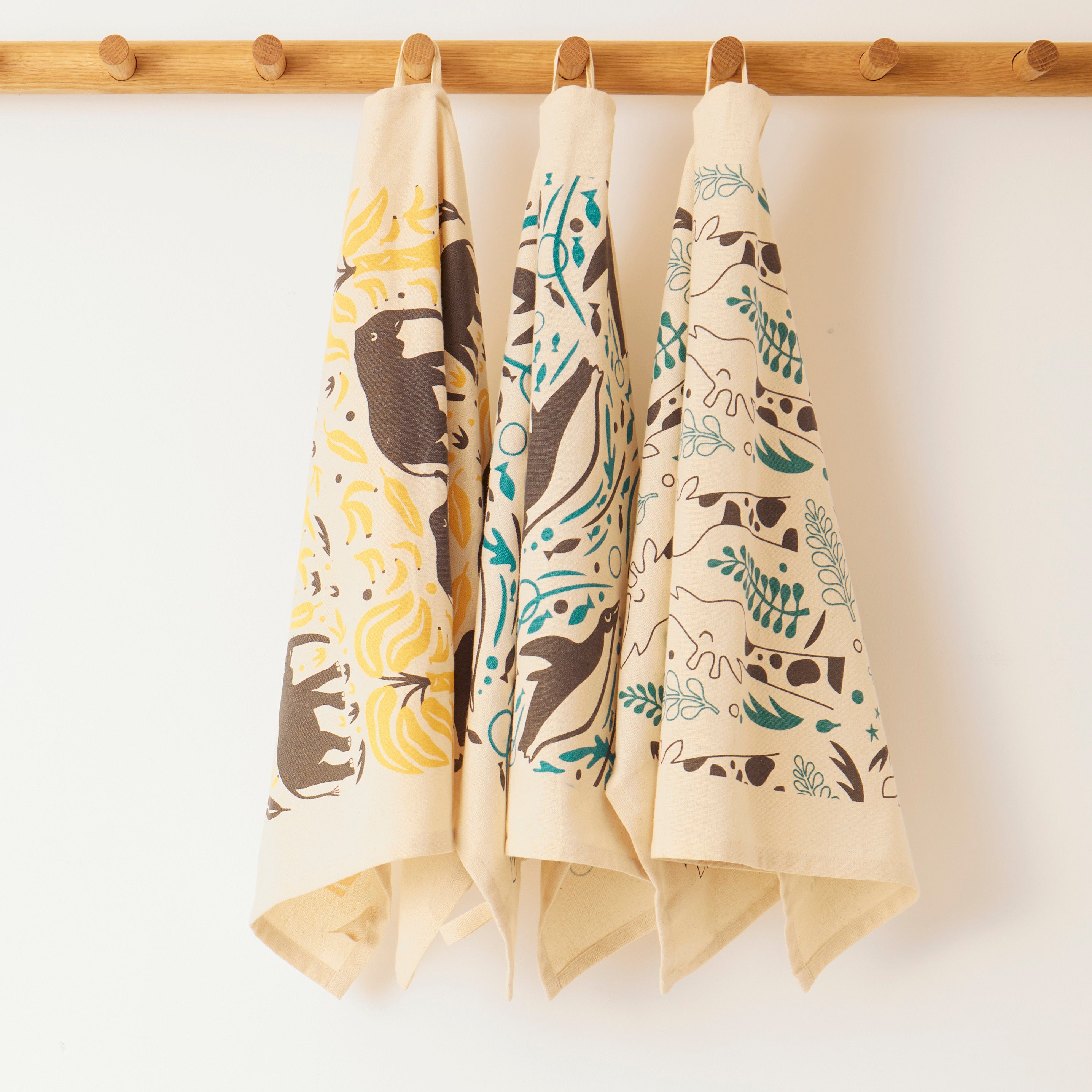 Organic Tea Towel | Elephant & Bananas