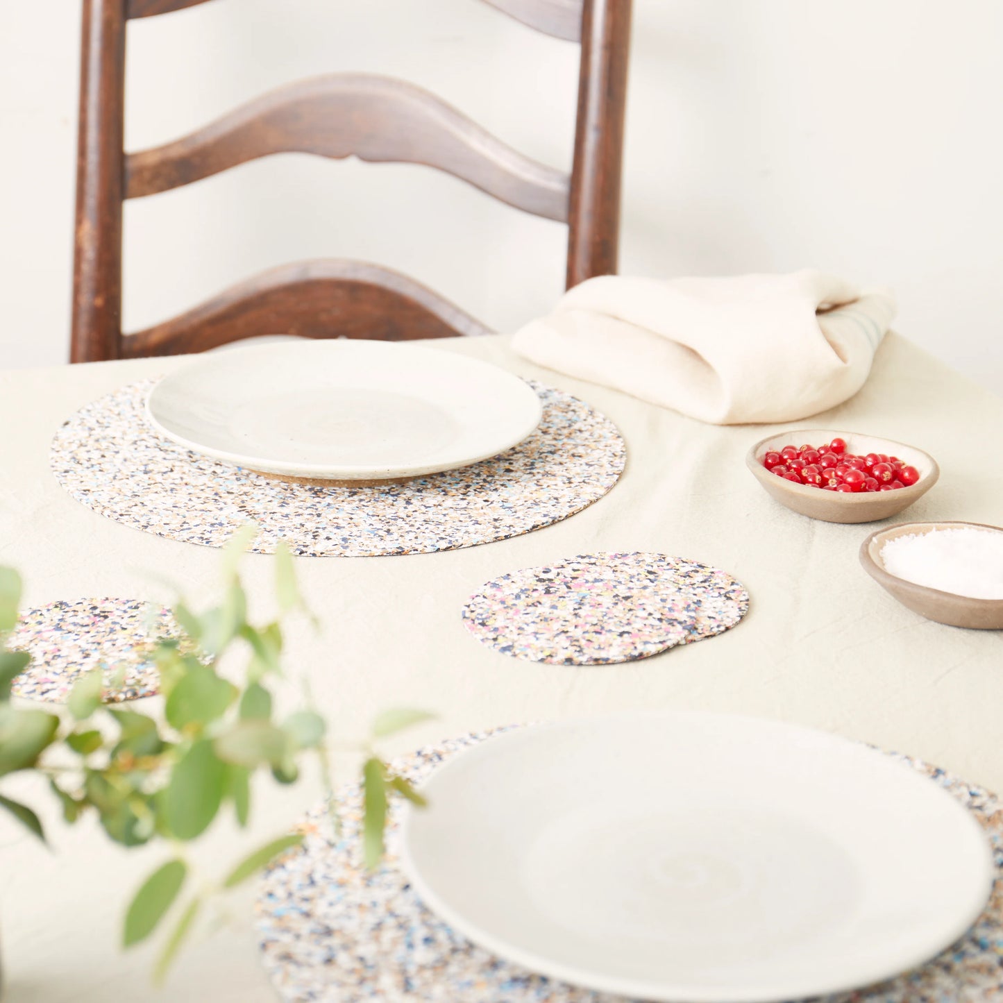 Beach Clean Round Placemats and Coasters Bundle | Table S/6