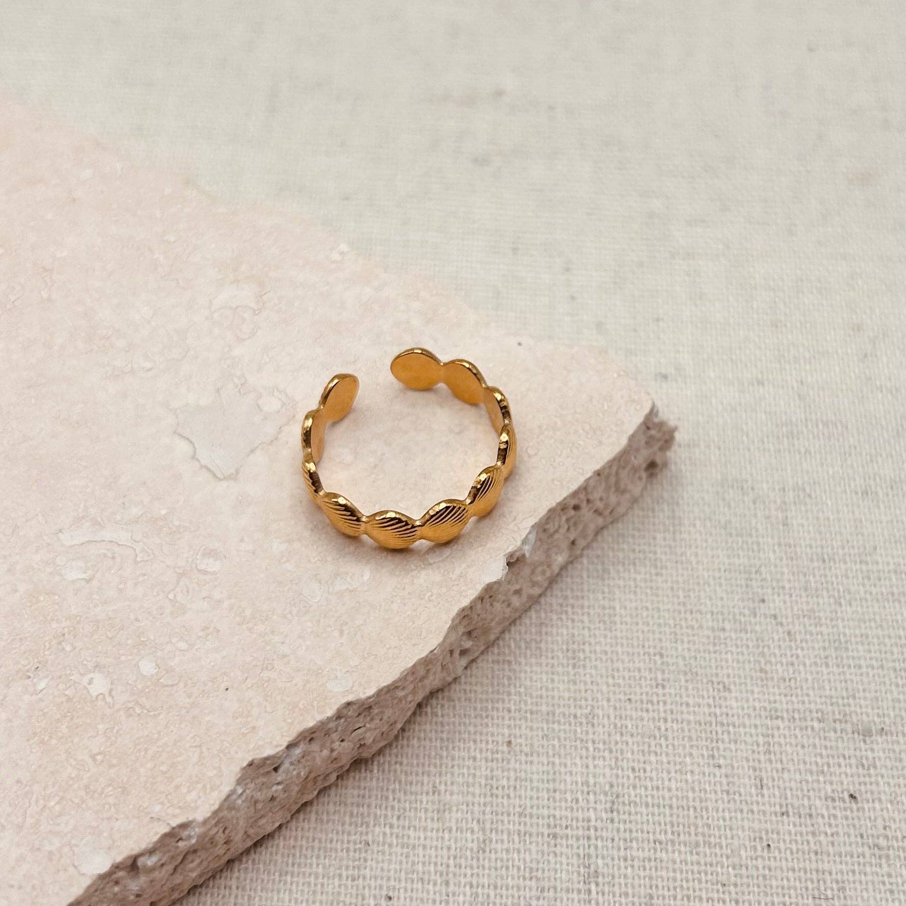 Everyday Shell Ring