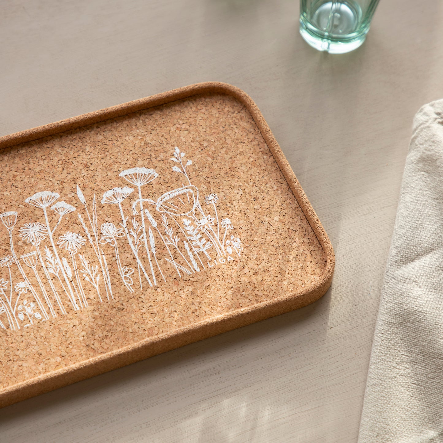 Cork Drinks Tray | Flowers