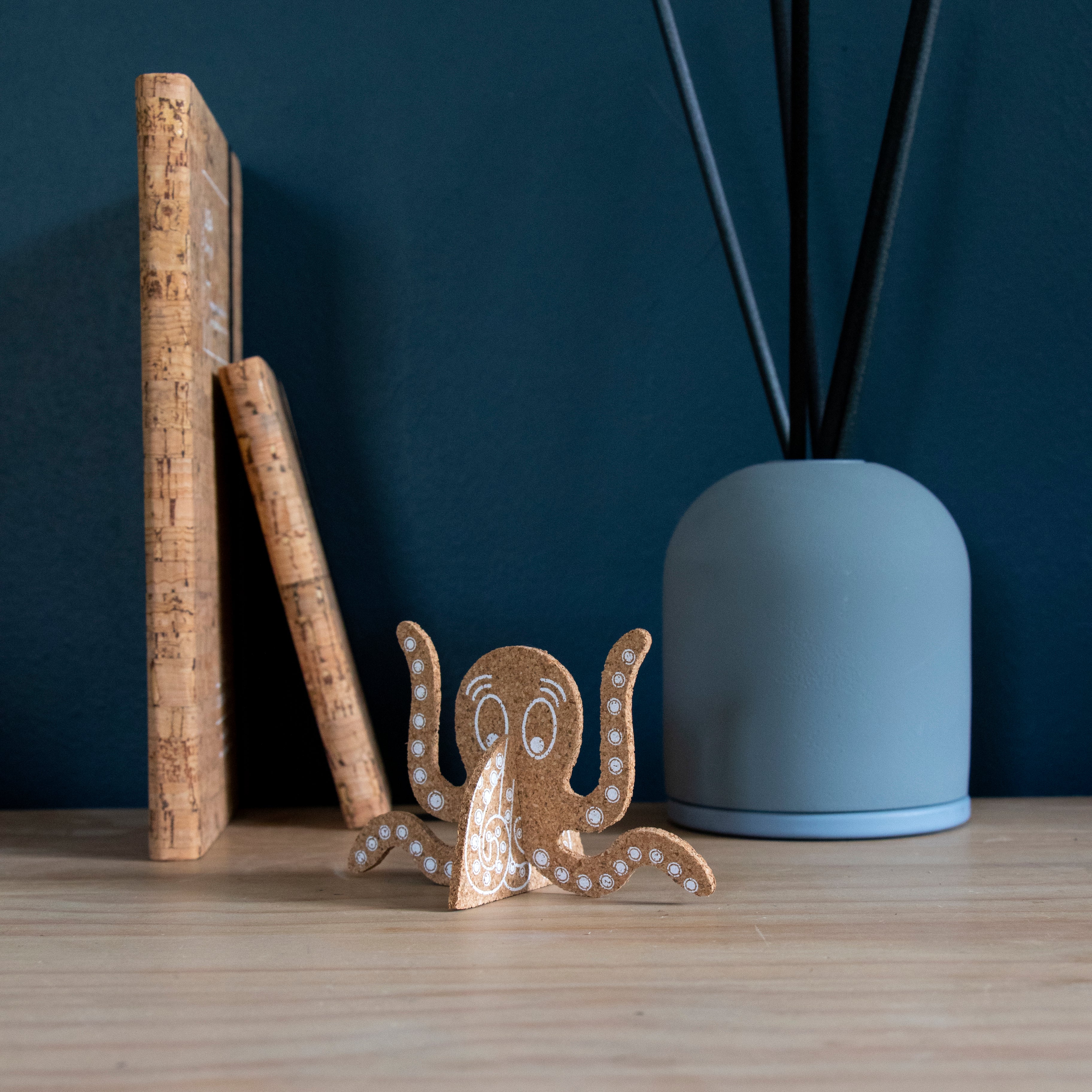 Organic Cork Decoration Pop-A-Cork | Octopus